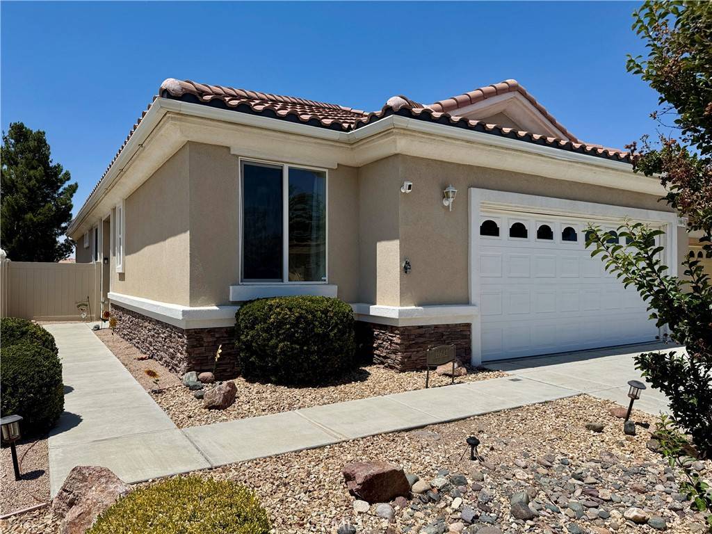 Apple Valley, CA 92308,19642 Castle Harbor CT