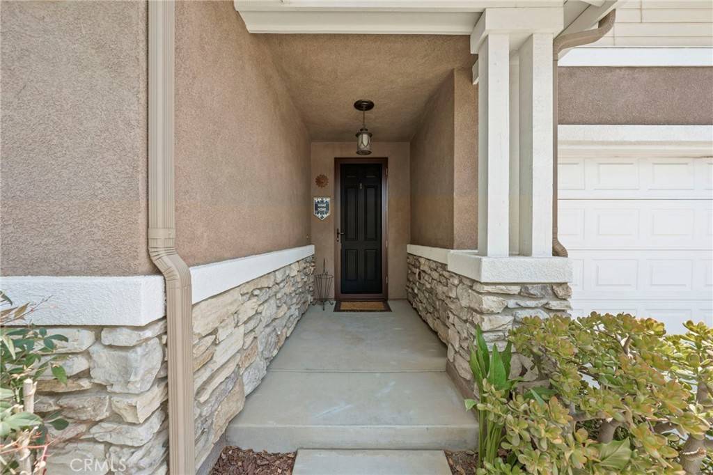 Corona, CA 92883,11297 Figtree Terrace RD
