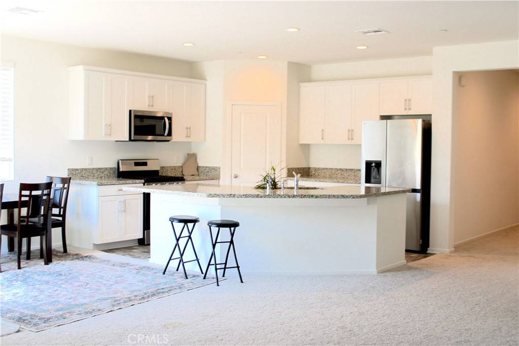 Lake Elsinore, CA 92530,4213 Myrtle ST