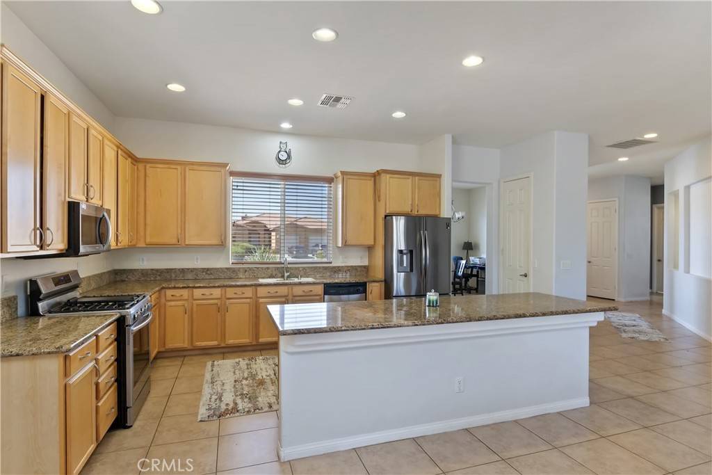 Desert Hot Springs, CA 92240,65028 Rolling Hills DR