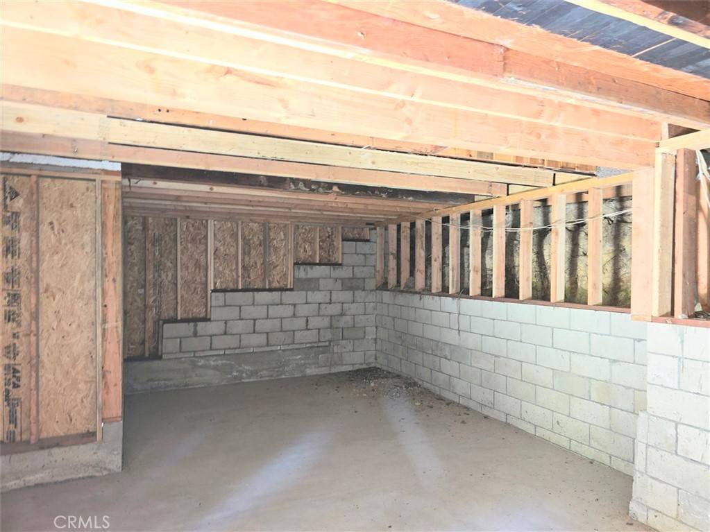 Blue Jay, CA 92317,435 Blue Jay Canyon RD