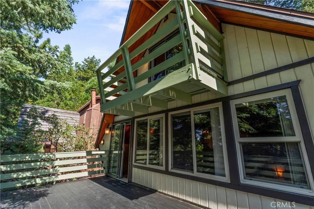 Running Springs, CA 92382,31115 Valley Oak Dr