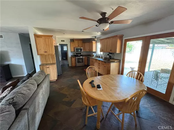 Yucaipa, CA 92399,12968 6th ST
