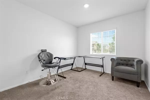 San Jacinto, CA 92583,881 Canopy LN