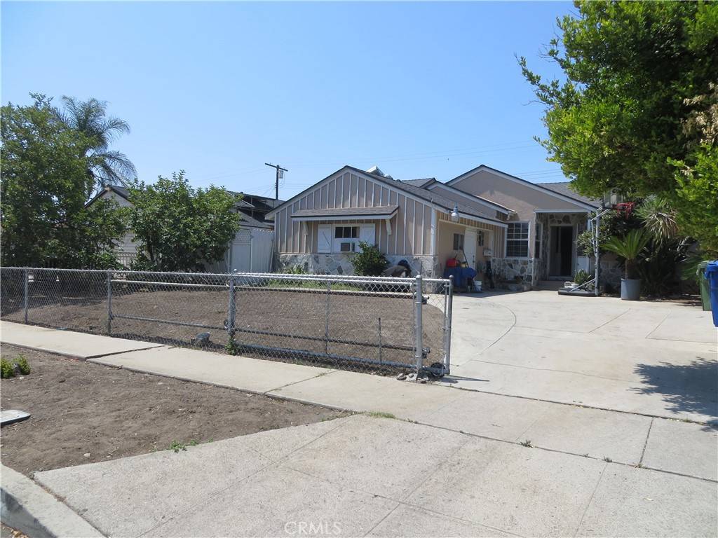 Arleta, CA 91331,9525 Stanwin AVE