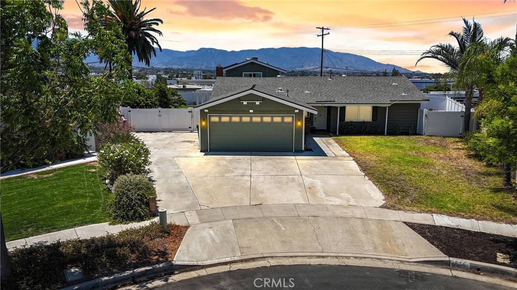 514 San Jacinto CIR, Corona, CA 92879