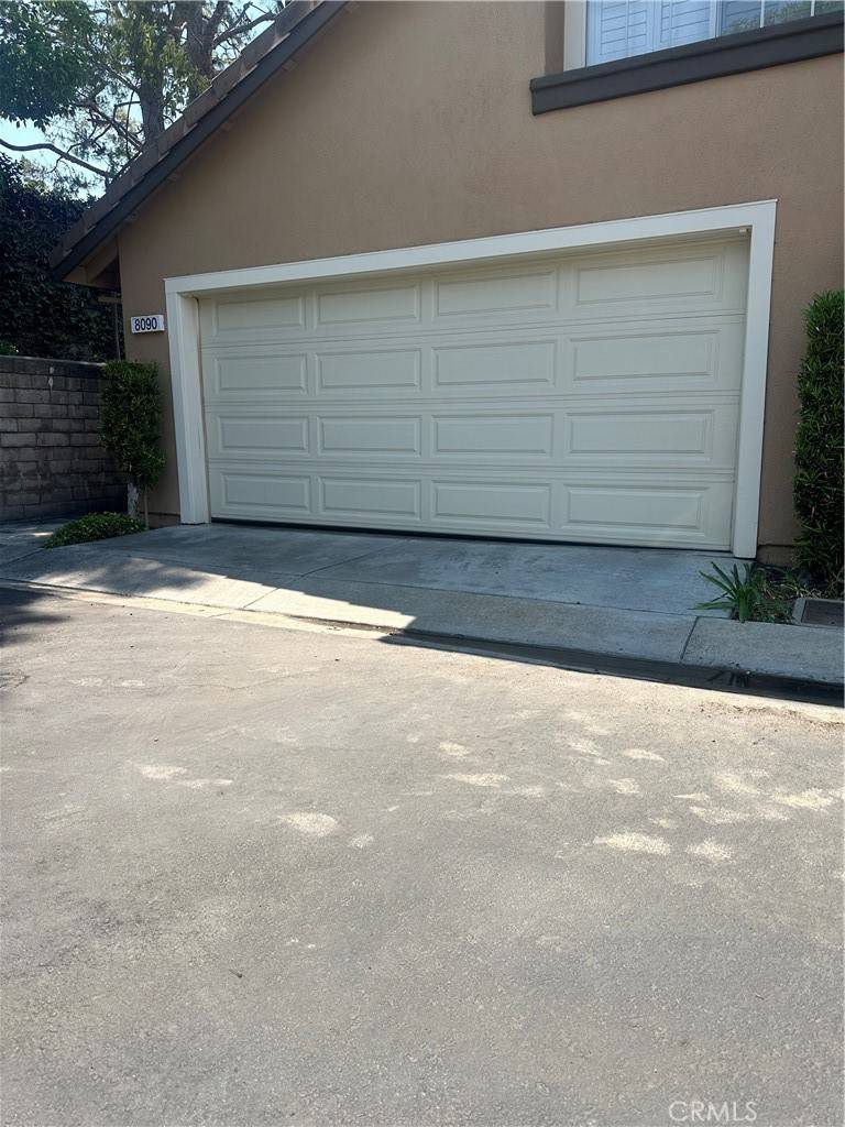 8090 E Goldenrod LN, Anaheim, CA 92808