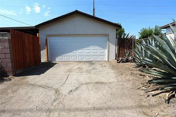 Redlands, CA 92374,938 E Lugonia AVE