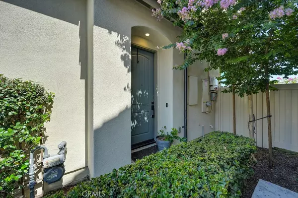 Corona, CA 92883,4167 103 Horvath ST #103