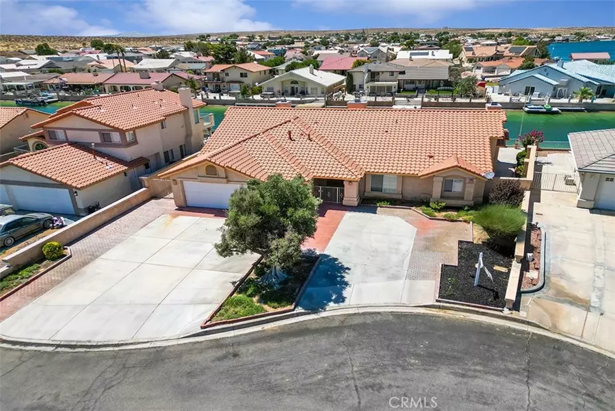 26454 Edgewater LN, Helendale, CA 92342