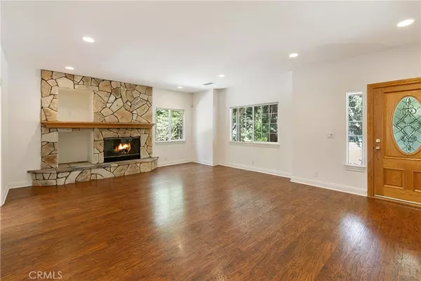 Lake Arrowhead, CA 92352,28591 Wabash DR