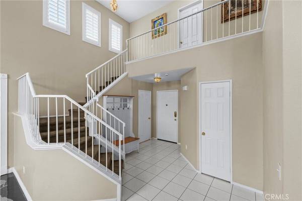 Fontana, CA 92336,14998 Mustang LN