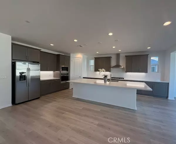 Menifee, CA 92584,32124 Bullard ST