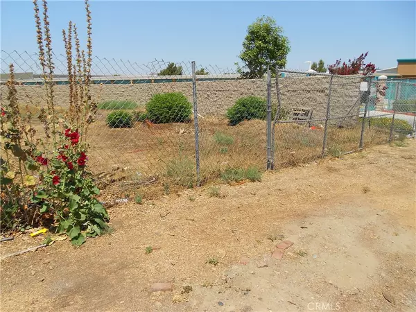 Corona, CA 92879,1109 QUARRY ST