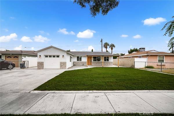 2124 W Flower AVE, Fullerton, CA 92833