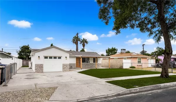 Fullerton, CA 92833,2124 W Flower AVE
