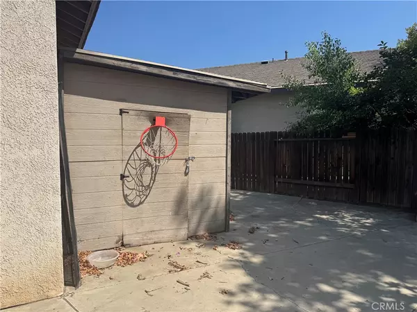 San Bernardino, CA 92408,2485 Sherwood LN