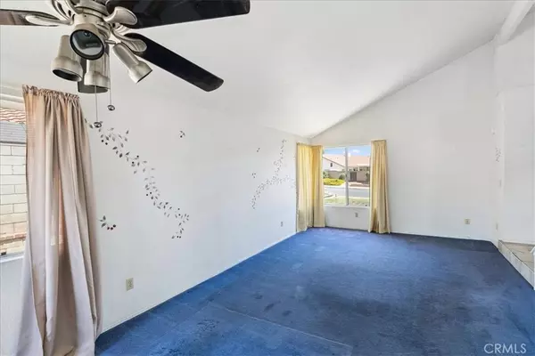 Highland, CA 92346,7524 Sunny Ridge