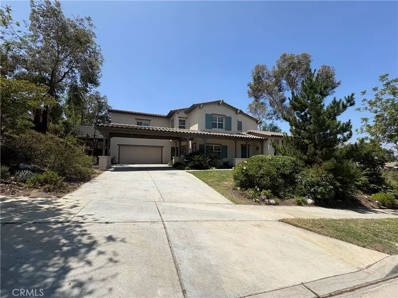 524 Golden West DR, Redlands, CA 92373