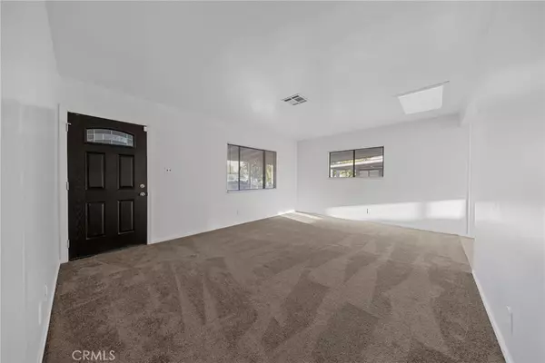 Redlands, CA 92374,843 Carlotta CT