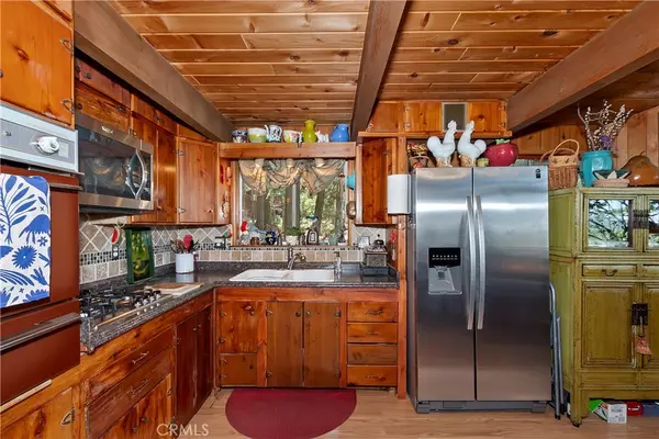 Crestline, CA 92325,1049 Mercury WAY