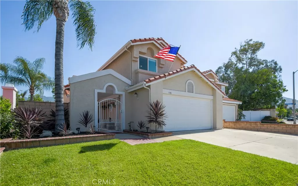 Corona, CA 92882,1386 Fairmont DR