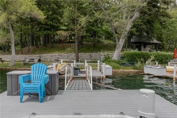 Lake Arrowhead, CA 92352,427 427A