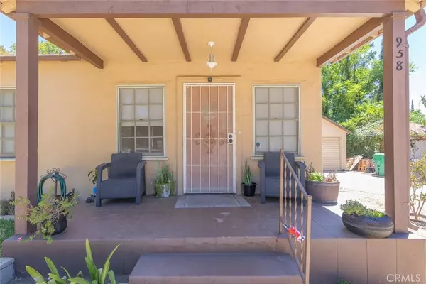 Banning, CA 92220,958 N 1st ST