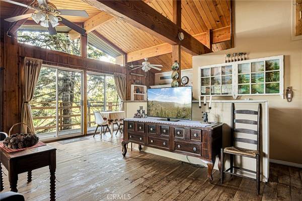 Arrowbear, CA 92382,2151 Tank RD