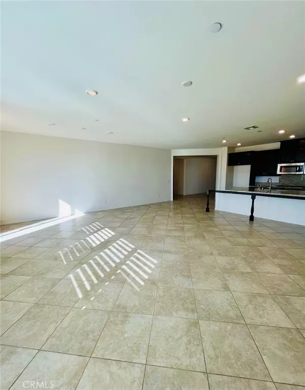 Eastvale, CA 92880,14915 Shoreham ST