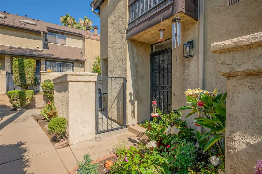 Panorama City, CA 91402,9625 Sylmar AVE #29