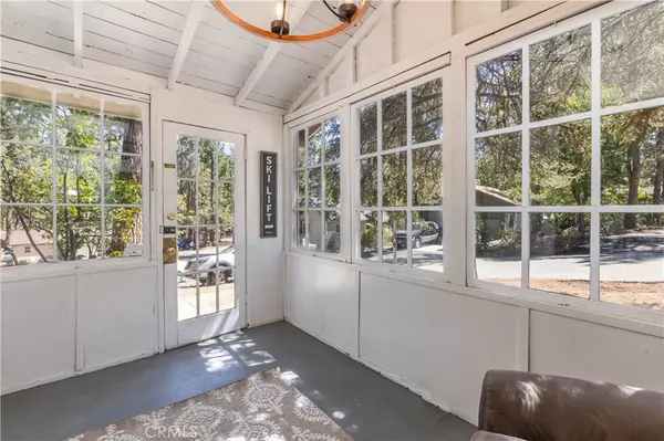 Big Bear Lake, CA 92315,616 Main ST