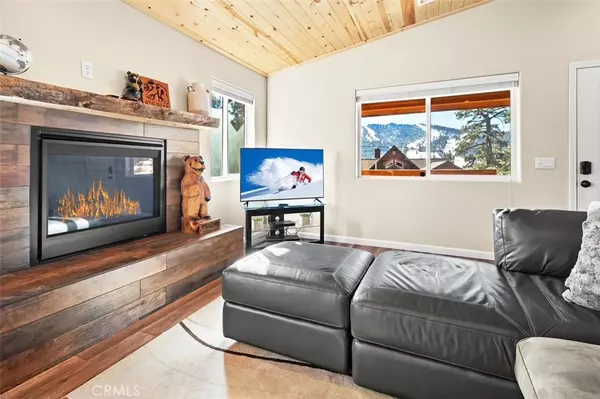 Big Bear City, CA 92314,1264 Sheephorn RD