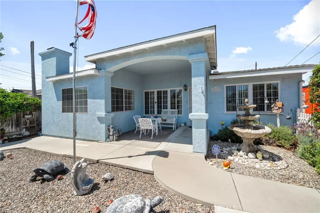 La Puente, CA 91744,15723 Fellowship ST