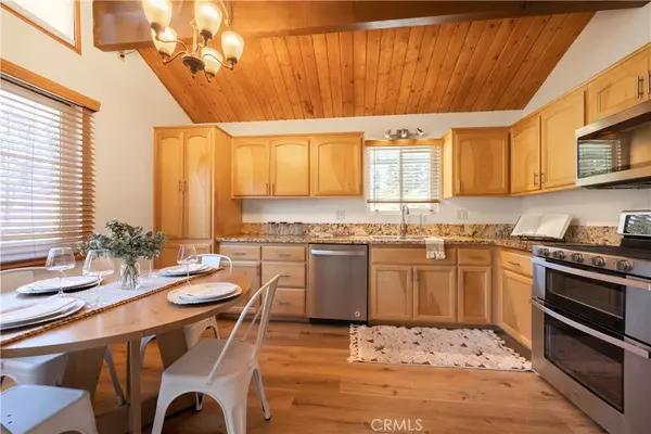 Running Springs, CA 92382,2395 Hunsaker DR