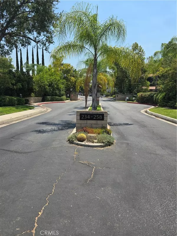Redlands, CA 92373,254 E Fern AVE #211