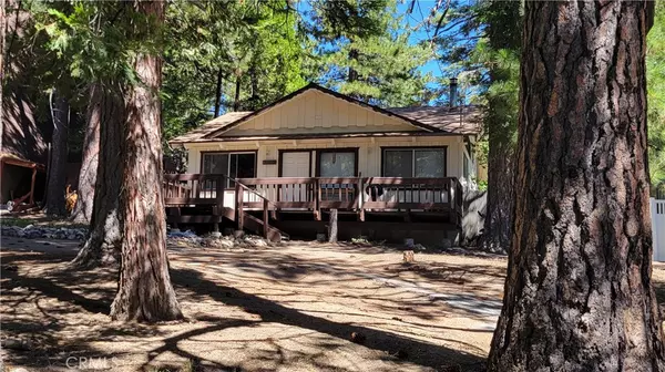 31150 Summit DR, Running Springs, CA 92382