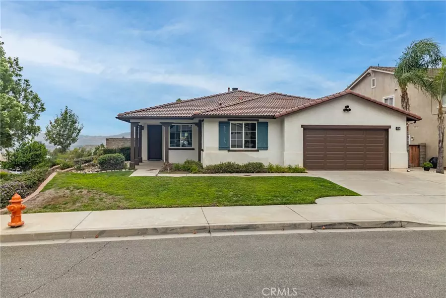 29367 Lytle LN, Highland, CA 92346