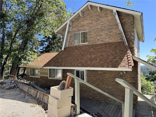 Running Springs, CA 92382,2190 Tank RD
