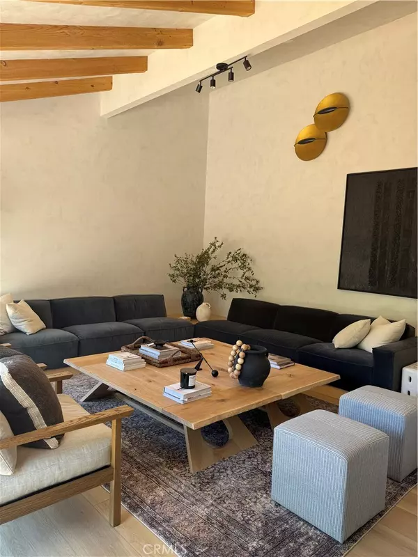 24725 Orchard RD, Crestline, CA 92325