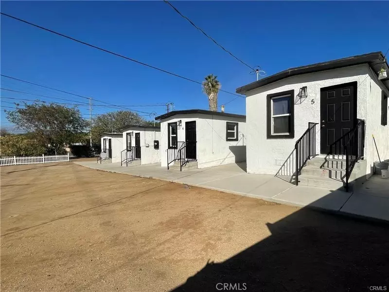 10098 Campbell AVE #4, Riverside, CA 92503
