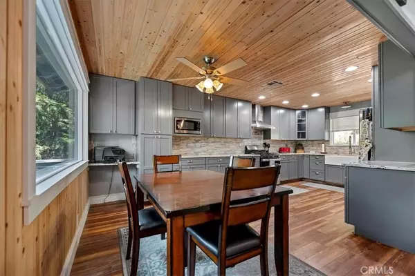 Twin Peaks, CA 92391,26625 Lake Forest DR