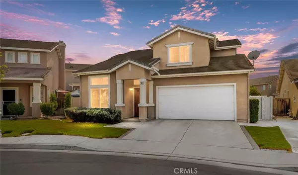 909 Heron DR, Corona, CA 92879