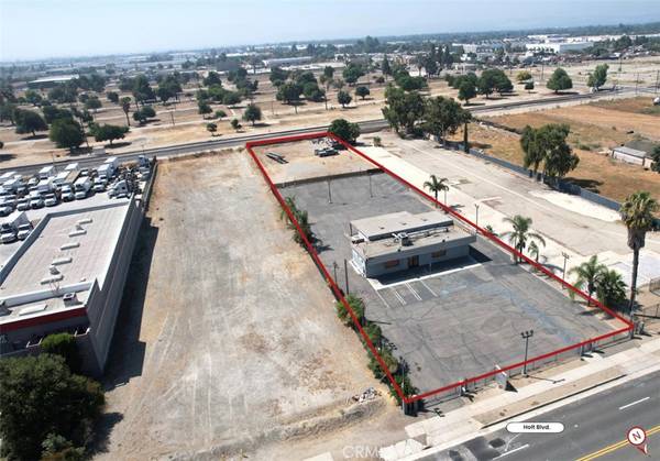 Ontario, CA 91761,958 E Holt BLVD