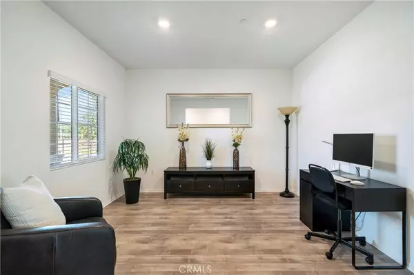 Murrieta, CA 92562,23548 Baby Blue CT