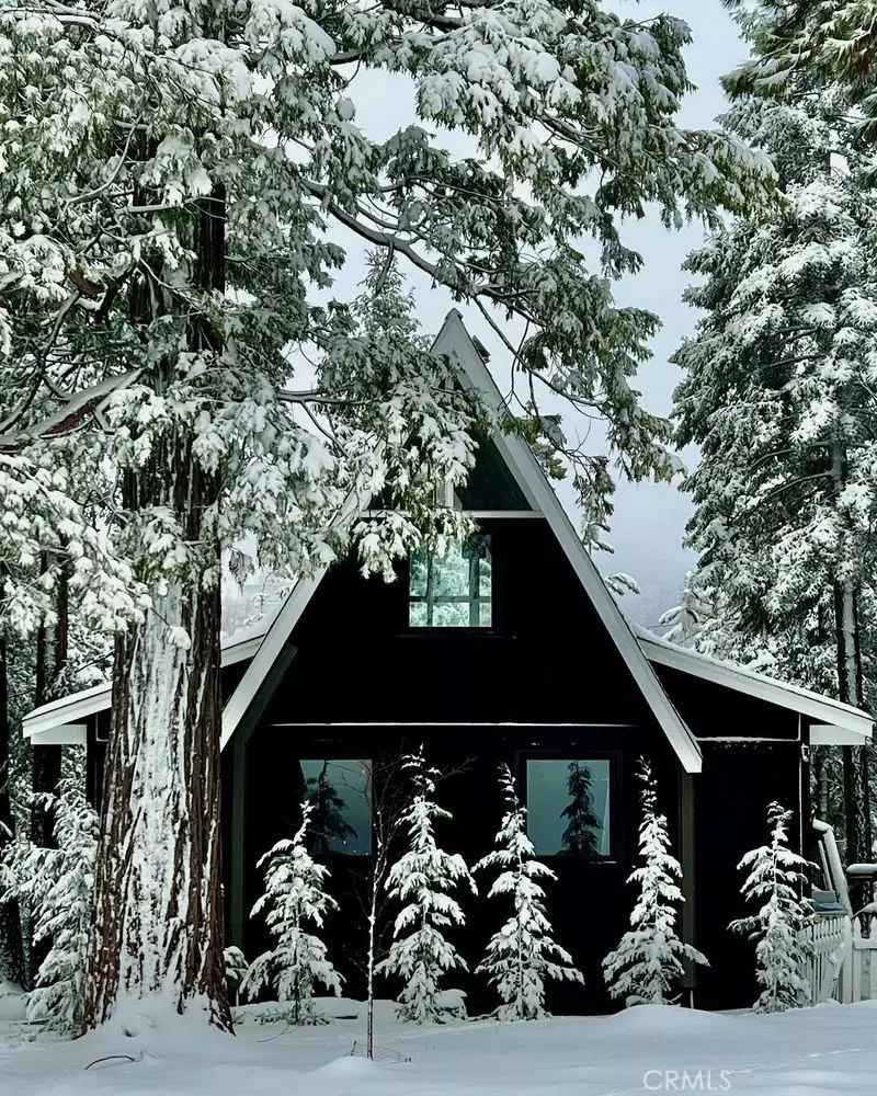Lake Arrowhead, CA 92352,767 Grass Valley RD