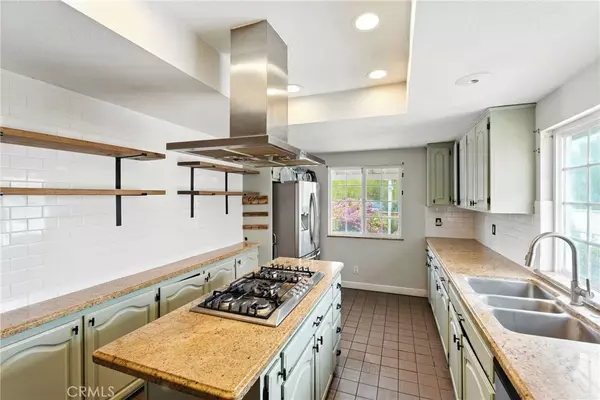 Corona, CA 92881,19530 Arcadia ST