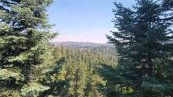 24722 Bernard DR, Crestline, CA 92325