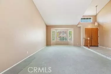 Riverside, CA 92503,16541 Creekside RD