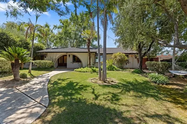 5316 Coventry DR, Riverside, CA 92506